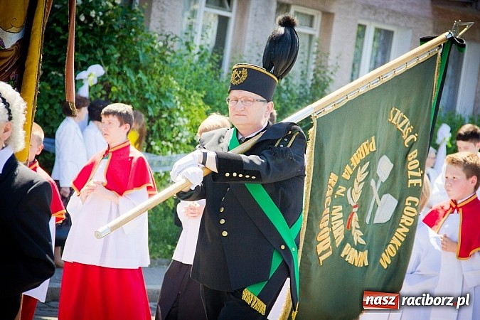 Zdjęcie w galerii na portalu naszraciborz.pl: Kościół farny. Prymicje ks. Michała Kaczówki wiadomości z regionu