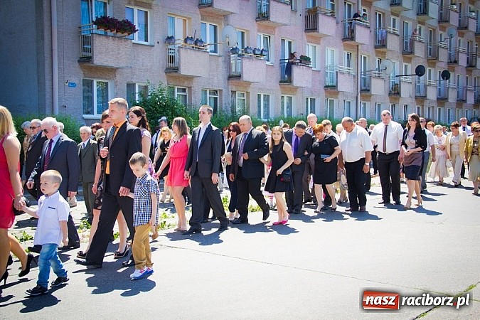 Zdjęcie w galerii na portalu naszraciborz.pl: Kościół farny. Prymicje ks. Michała Kaczówki wiadomości z regionu