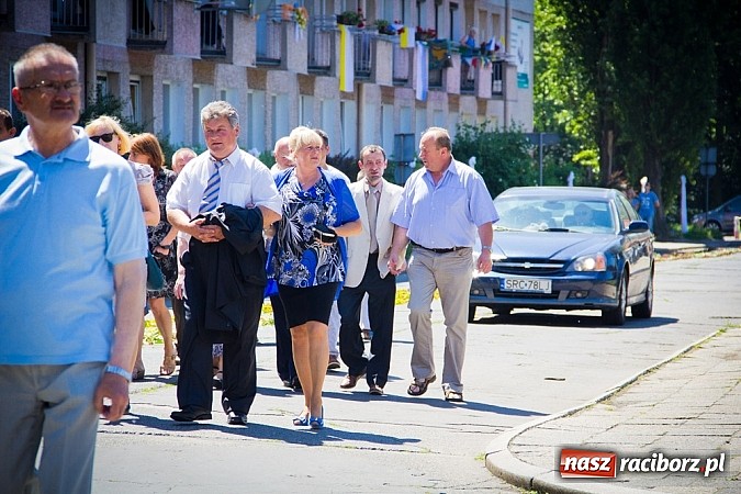 Zdjęcie w galerii na portalu naszraciborz.pl: Kościół farny. Prymicje ks. Michała Kaczówki wiadomości z regionu