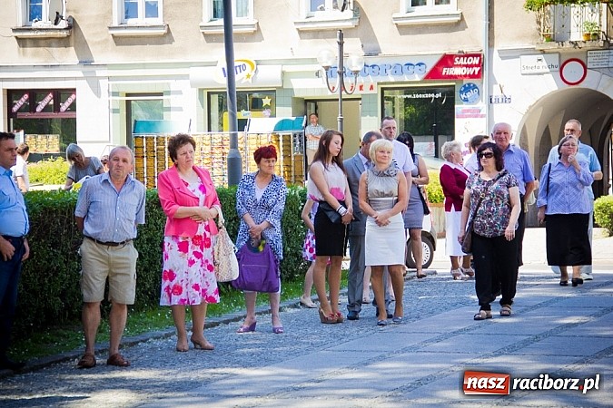 Zdjęcie w galerii na portalu naszraciborz.pl: Kościół farny. Prymicje ks. Michała Kaczówki wiadomości z regionu