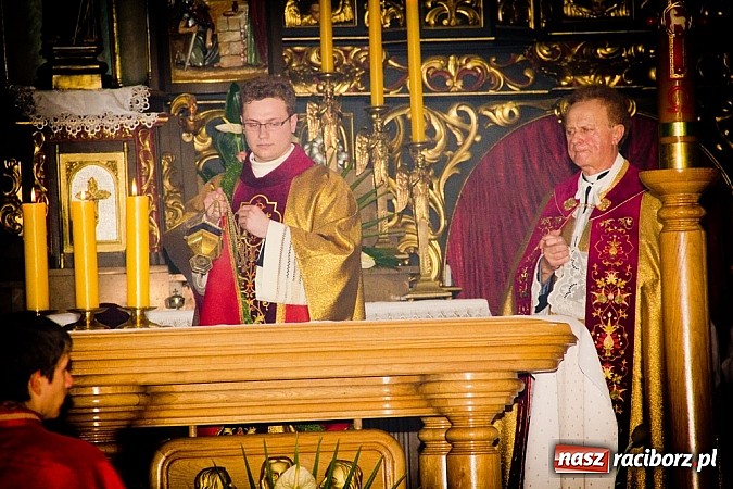 Zdjęcie w galerii na portalu naszraciborz.pl: Kościół farny. Prymicje ks. Michała Kaczówki wiadomości z regionu