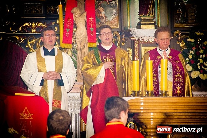 Zdjęcie w galerii na portalu naszraciborz.pl: Kościół farny. Prymicje ks. Michała Kaczówki wiadomości z regionu
