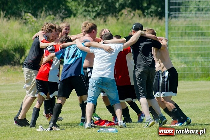 Zdjęcie w galerii na portalu naszraciborz.pl: Juniorzy starsi: Upalne zwycięstwo Zabełkowa wiadomości z regionu