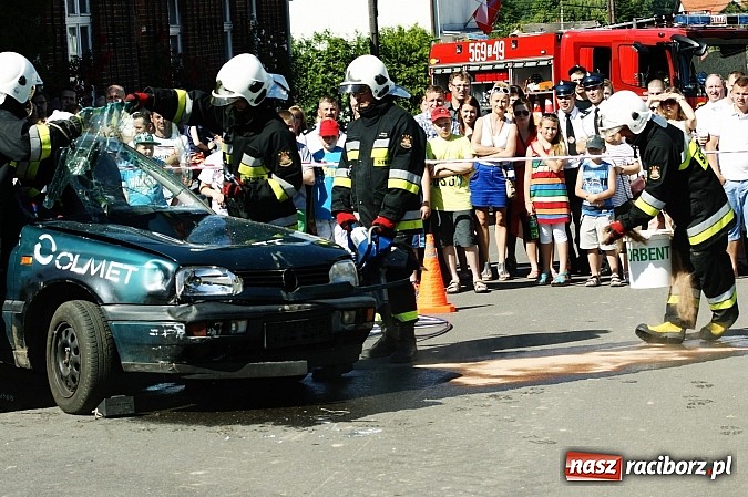 Zdjęcie w galerii na portalu naszraciborz.pl: Ochotnicza Straż Pożarna w Bolesławiu ma już 80 lat. Dziś świętowano jubileusz wiadomości z regionu