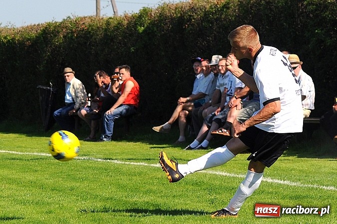 Zdjęcie w galerii na portalu naszraciborz.pl: A klasa: Kornowac nie dał rady kuźniańskiej Stali wiadomości z regionu