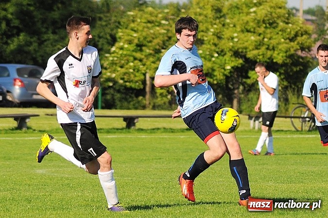 Zdjęcie w galerii na portalu naszraciborz.pl: A klasa: Kornowac nie dał rady kuźniańskiej Stali wiadomości z regionu