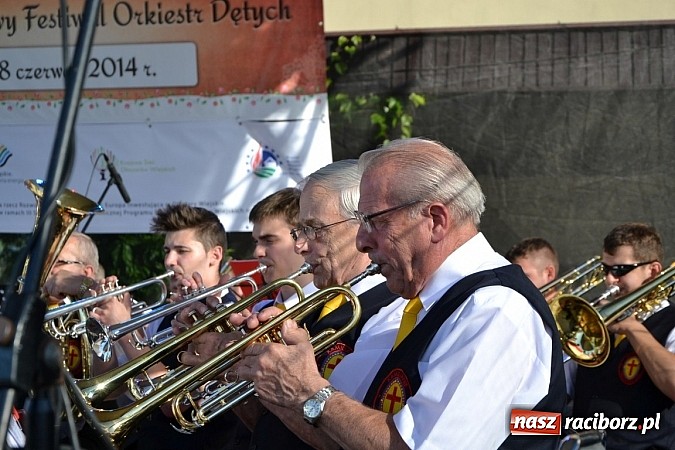 Zdjęcie w galerii na portalu naszraciborz.pl: II Międzynarodowy Festiwal Orkiestr Dętych  wiadomości z regionu