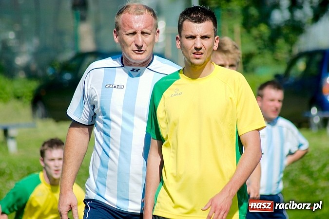 Zdjęcie w galerii na portalu naszraciborz.pl: B klasa: Brzezie rozstrzelało Samborowice wiadomości z regionu