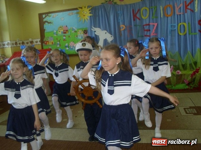 Zdjęcie w galerii na portalu naszraciborz.pl: Koziołek Matołek z wizytą w Przedszkolu nr 17 wiadomości z regionu