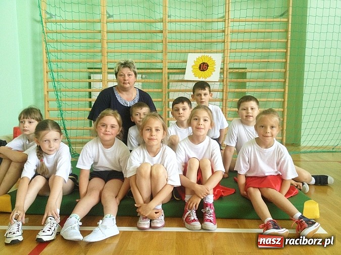 Zdjęcie w galerii na portalu naszraciborz.pl: Spartakiada, czyli sport na wesoło wiadomości z regionu