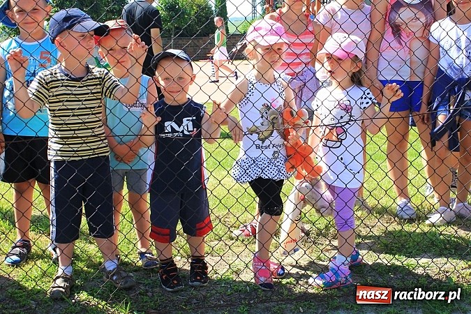 Zdjęcie w galerii na portalu naszraciborz.pl: Gminne ćwiczenia OSP: Pożar w ZSP w Borucinie, poszkodowana nauczycielka wiadomości z regionu