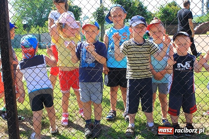Zdjęcie w galerii na portalu naszraciborz.pl: Gminne ćwiczenia OSP: Pożar w ZSP w Borucinie, poszkodowana nauczycielka wiadomości z regionu