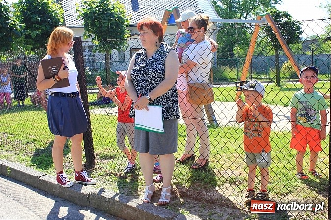 Zdjęcie w galerii na portalu naszraciborz.pl: Gminne ćwiczenia OSP: Pożar w ZSP w Borucinie, poszkodowana nauczycielka wiadomości z regionu