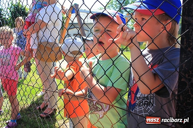 Zdjęcie w galerii na portalu naszraciborz.pl: Gminne ćwiczenia OSP: Pożar w ZSP w Borucinie, poszkodowana nauczycielka wiadomości z regionu