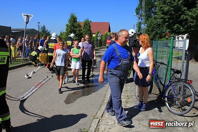 Zdjęcie w galerii na portalu naszraciborz.pl: Gminne ćwiczenia OSP: Pożar w ZSP w Borucinie, poszkodowana nauczycielka wiadomości z regionu