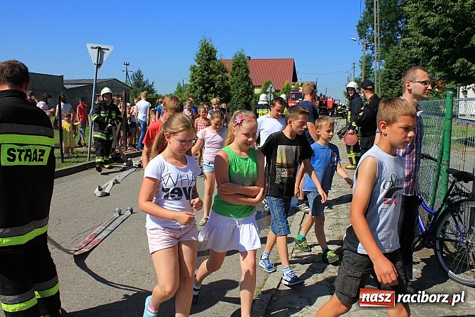 Zdjęcie w galerii na portalu naszraciborz.pl: Gminne ćwiczenia OSP: Pożar w ZSP w Borucinie, poszkodowana nauczycielka wiadomości z regionu