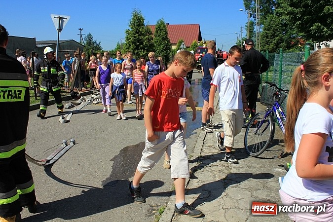 Zdjęcie w galerii na portalu naszraciborz.pl: Gminne ćwiczenia OSP: Pożar w ZSP w Borucinie, poszkodowana nauczycielka wiadomości z regionu