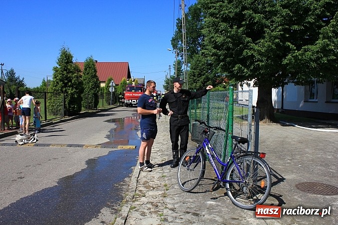 Zdjęcie w galerii na portalu naszraciborz.pl: Gminne ćwiczenia OSP: Pożar w ZSP w Borucinie, poszkodowana nauczycielka wiadomości z regionu