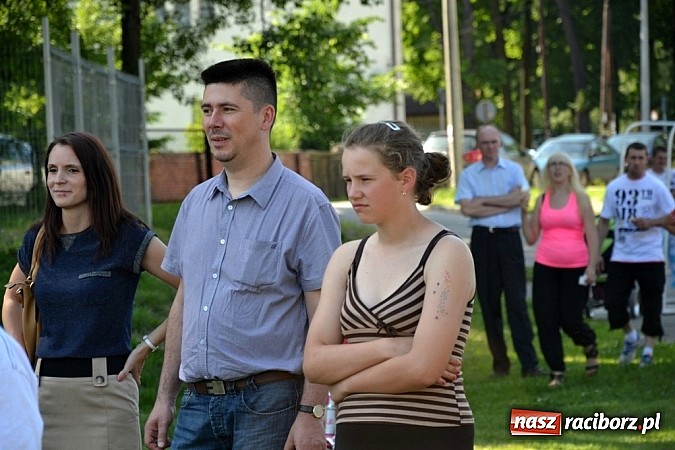 Zdjęcie w galerii na portalu naszraciborz.pl: Młodzi śpiewali, strażacy gasili i ratowali, reszta bawiła się świetnie. Dzień Dziecka w Rudach wiadomości z regionu