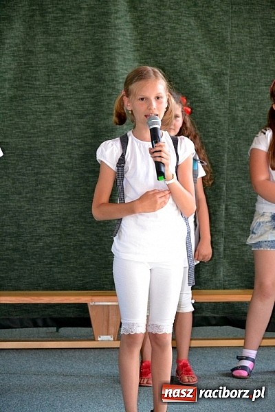 Zdjęcie w galerii na portalu naszraciborz.pl: Młodzi śpiewali, strażacy gasili i ratowali, reszta bawiła się świetnie. Dzień Dziecka w Rudach wiadomości z regionu