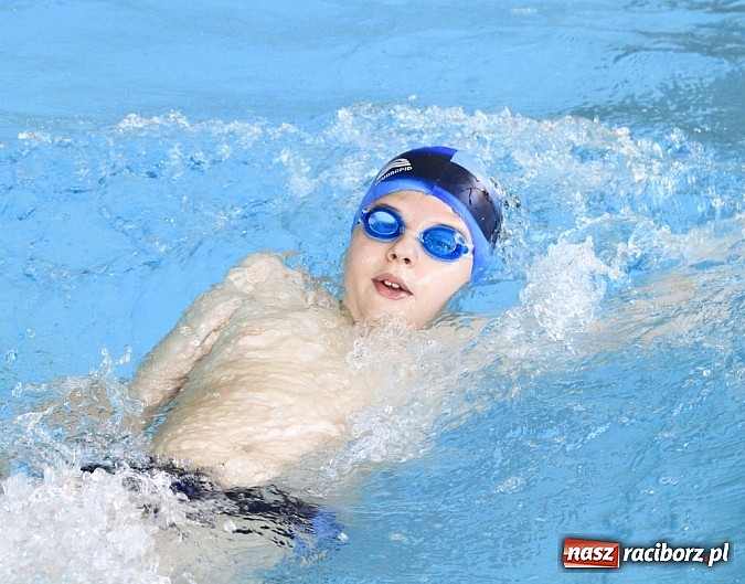 Zdjęcie w galerii na portalu naszraciborz.pl: Srebro i brąz Huberta Wawrycy na Mistrzostwach Śląska w pływaniu wiadomości z regionu