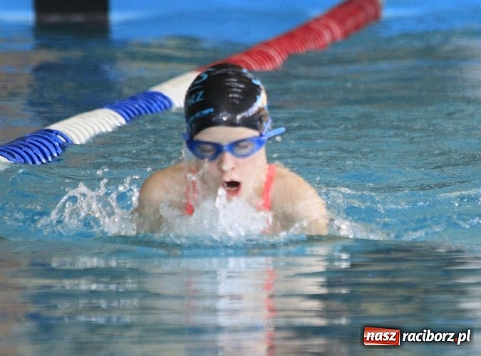 Zdjęcie w galerii na portalu naszraciborz.pl: Srebro i brąz Huberta Wawrycy na Mistrzostwach Śląska w pływaniu wiadomości z regionu