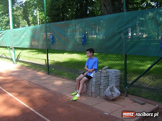 Zdjęcie w galerii na portalu naszraciborz.pl: Turnieje tenisowe z okazji Dnia Dziecka wiadomości z regionu