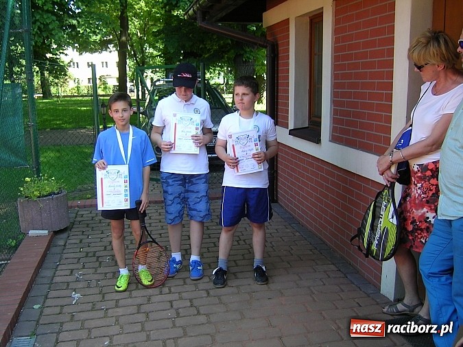Zdjęcie w galerii na portalu naszraciborz.pl: Turnieje tenisowe z okazji Dnia Dziecka wiadomości z regionu