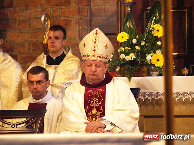 Zdjęcie w galerii na portalu naszraciborz.pl: Kościół w Rudach ogłoszony bazyliką wiadomości z regionu