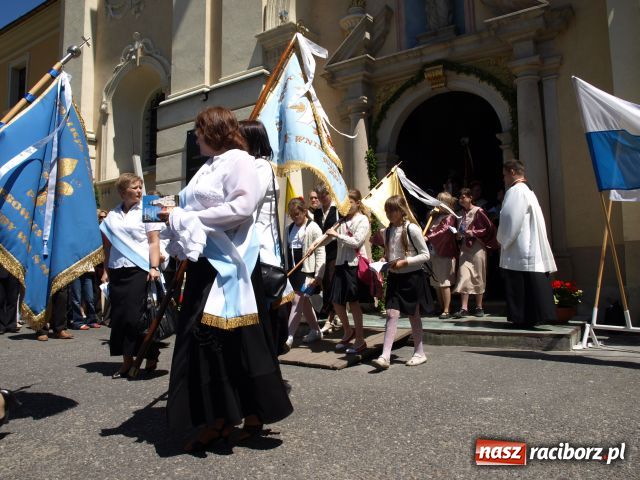 Zdjęcie w galerii na portalu naszraciborz.pl: Kościół w Rudach ogłoszony bazyliką wiadomości z regionu