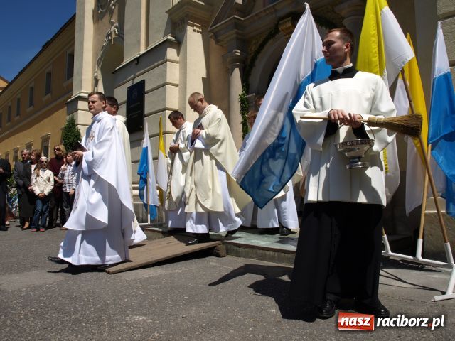 Zdjęcie w galerii na portalu naszraciborz.pl: Kościół w Rudach ogłoszony bazyliką wiadomości z regionu