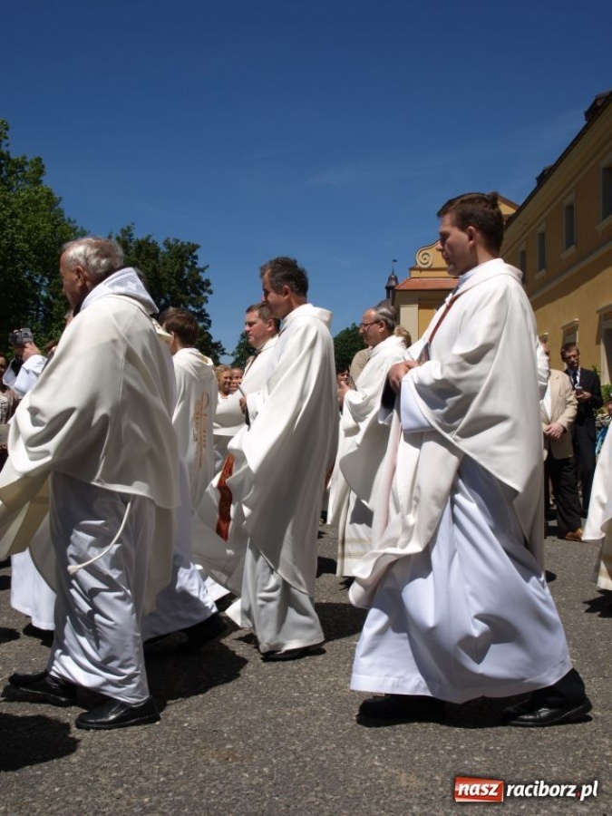 Zdjęcie w galerii na portalu naszraciborz.pl: Kościół w Rudach ogłoszony bazyliką wiadomości z regionu