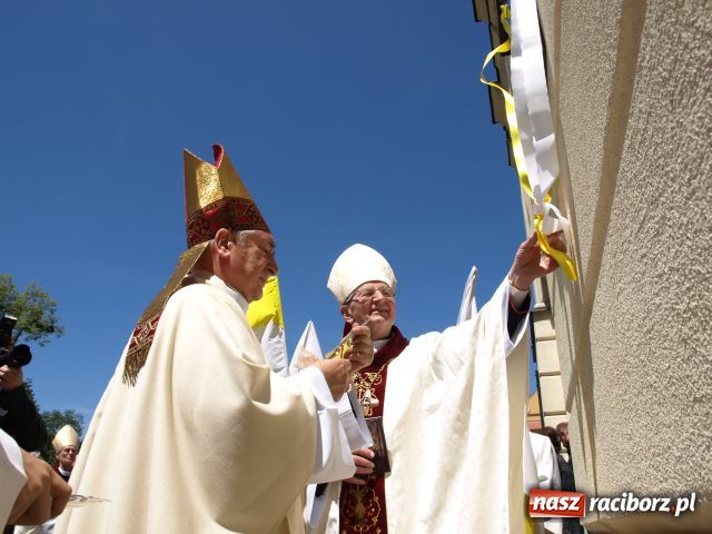 Zdjęcie w galerii na portalu naszraciborz.pl: Kościół w Rudach ogłoszony bazyliką wiadomości z regionu