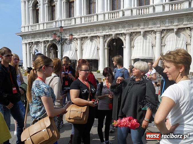 Zdjęcie w galerii na portalu naszraciborz.pl: Viva Italia! Uczniowie ZSZ na włoskich szlakach wiadomości z regionu