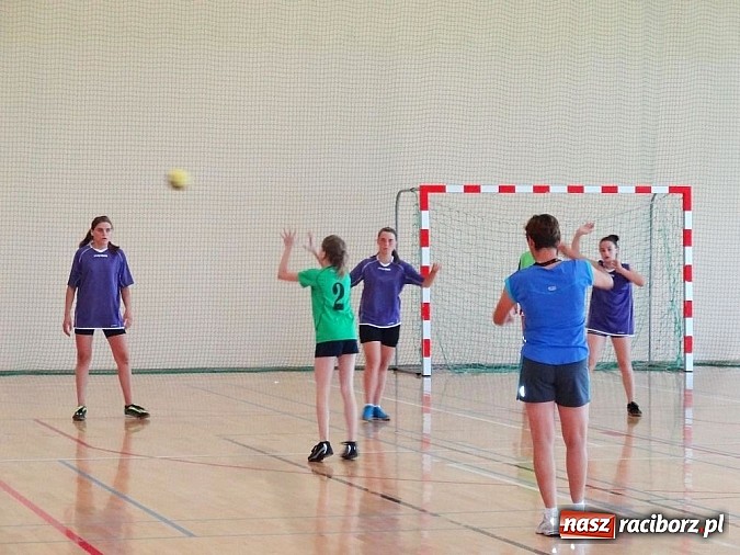 Zdjęcie w galerii na portalu naszraciborz.pl: Mecz w Rudniku zakończony remisem wiadomości z regionu