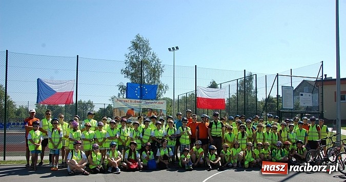 Zdjęcie w galerii na portalu naszraciborz.pl: Uczestnicy projektu Przez sport do zdrowia zwiedzili raciborski zamek wiadomości z regionu