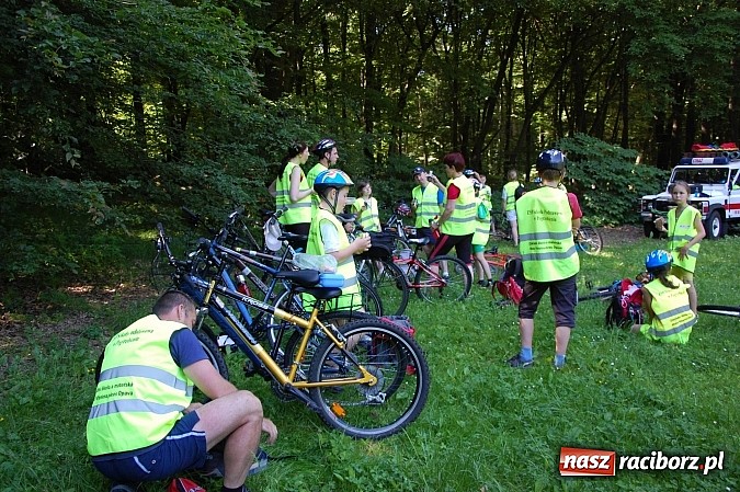 Zdjęcie w galerii na portalu naszraciborz.pl: Uczestnicy projektu Przez sport do zdrowia zwiedzili raciborski zamek wiadomości z regionu
