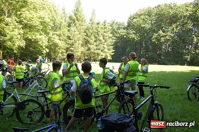 Zdjęcie w galerii na portalu naszraciborz.pl: Uczestnicy projektu Przez sport do zdrowia zwiedzili raciborski zamek wiadomości z regionu