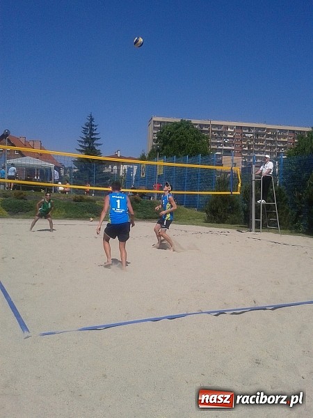 Zdjęcie w galerii na portalu naszraciborz.pl: Finał Mistrzostw Śląska w plażówce młodzików wiadomości z regionu