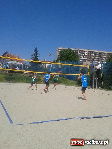 Zdjęcie w galerii na portalu naszraciborz.pl: Finał Mistrzostw Śląska w plażówce młodzików wiadomości z regionu