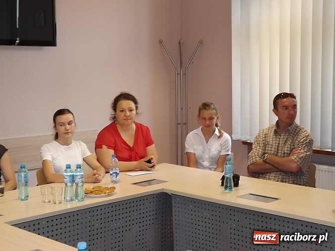 Zdjęcie w galerii na portalu naszraciborz.pl: Znamy już powiatowego Mistrza Ortografii wiadomości z regionu