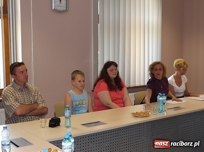 Zdjęcie w galerii na portalu naszraciborz.pl: Znamy już powiatowego Mistrza Ortografii wiadomości z regionu