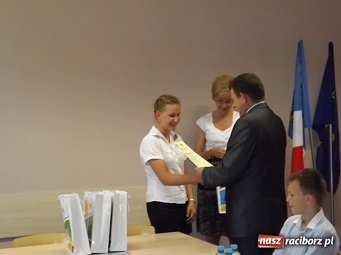 Zdjęcie w galerii na portalu naszraciborz.pl: Znamy już powiatowego Mistrza Ortografii wiadomości z regionu