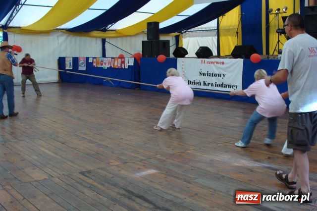 Zdjęcie w galerii na portalu naszraciborz.pl: Spotkanie krwiodawców w Szymocicach wiadomości z regionu