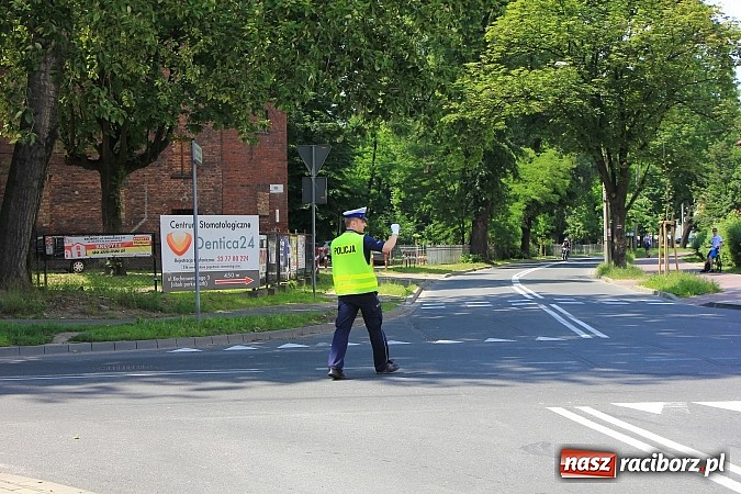 Zdjęcie w galerii na portalu naszraciborz.pl: Na Kościuszki ford zderzył się z traktorem wiadomości z regionu