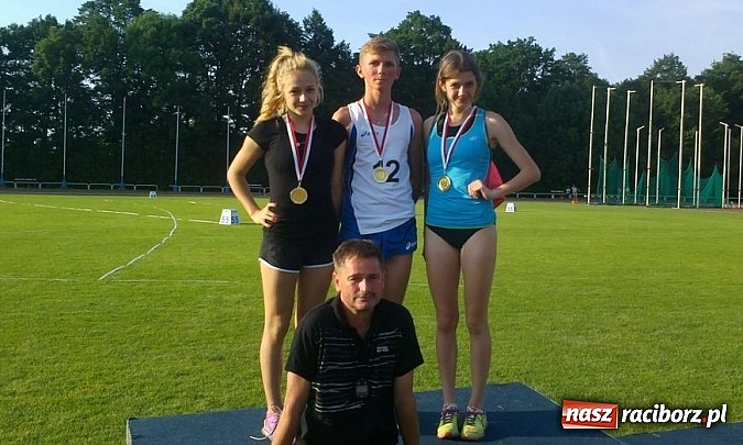Zdjęcie w galerii na portalu naszraciborz.pl: Złote medale mistrzostw dla raciborskich zawodników wiadomości z regionu