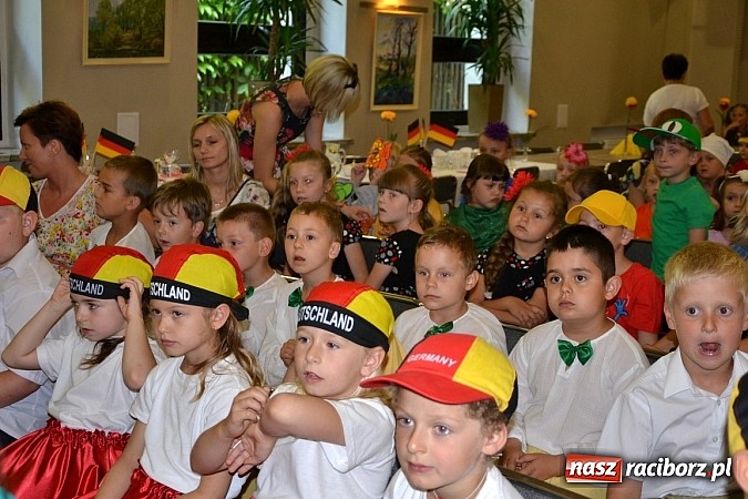 Zdjęcie w galerii na portalu naszraciborz.pl: W Tworkowie odbył się Kinderliederfestival wiadomości z regionu