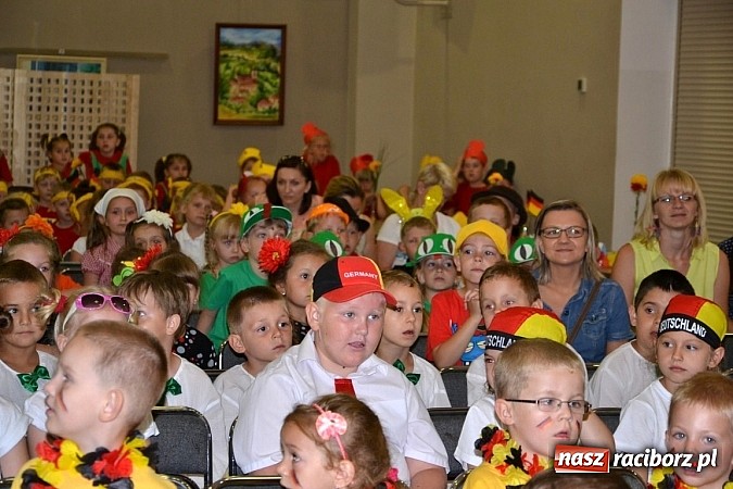 Zdjęcie w galerii na portalu naszraciborz.pl: W Tworkowie odbył się Kinderliederfestival wiadomości z regionu