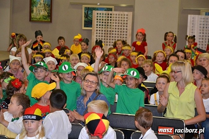 Zdjęcie w galerii na portalu naszraciborz.pl: W Tworkowie odbył się Kinderliederfestival wiadomości z regionu