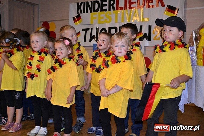 Zdjęcie w galerii na portalu naszraciborz.pl: W Tworkowie odbył się Kinderliederfestival wiadomości z regionu